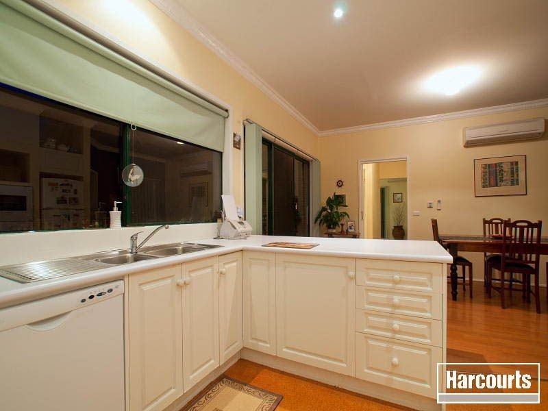 8 Nicholas Court, Hastings VIC 3915