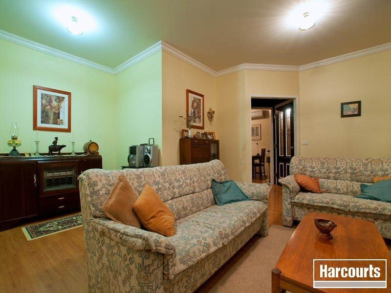 8 Nicholas Court, Hastings VIC 3915