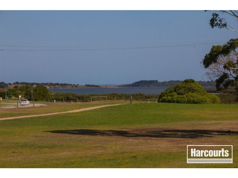 2/12 Skinner Street, Hastings VIC 3915