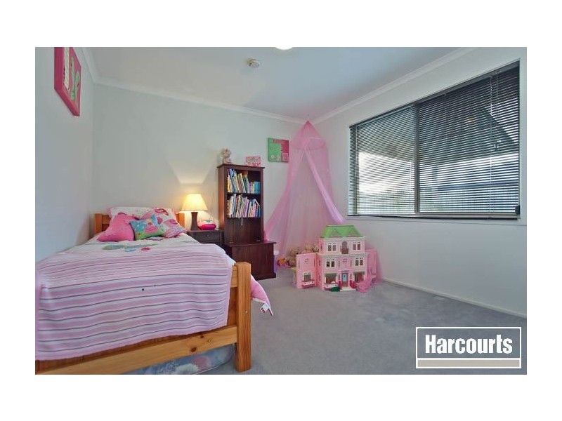 24 Lantons Way, Hastings VIC 3915