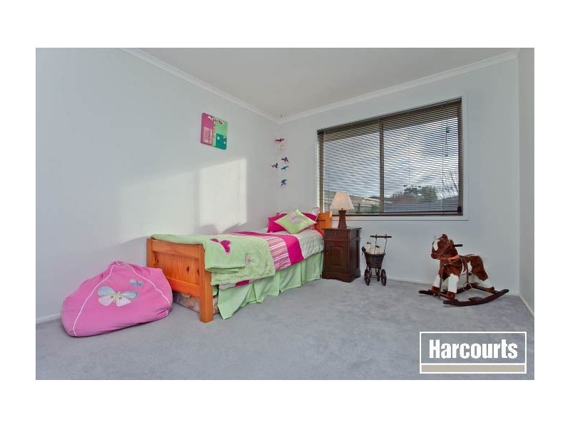 24 Lantons Way, Hastings VIC 3915