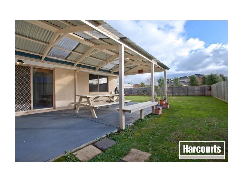 24 Lantons Way, Hastings VIC 3915