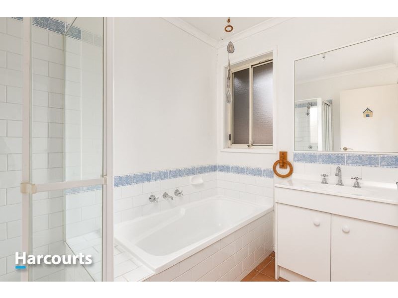 35 Lexton Drive, Langwarrin VIC 3910