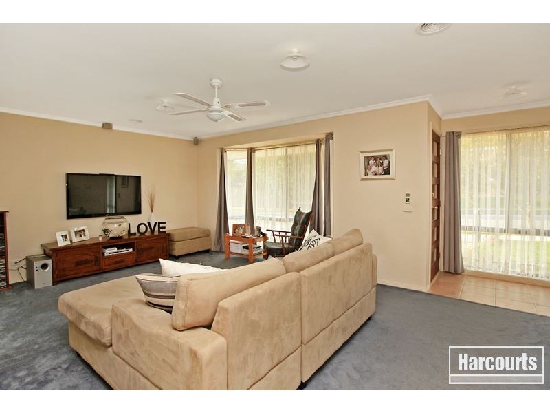 4 Silver Gum Drive, Pakenham VIC 3810