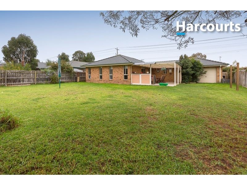 21 Reid Pde, Hastings VIC 3915