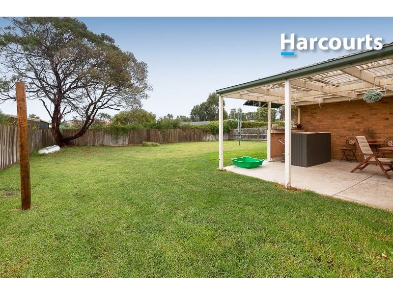 21 Reid Pde, Hastings VIC 3915