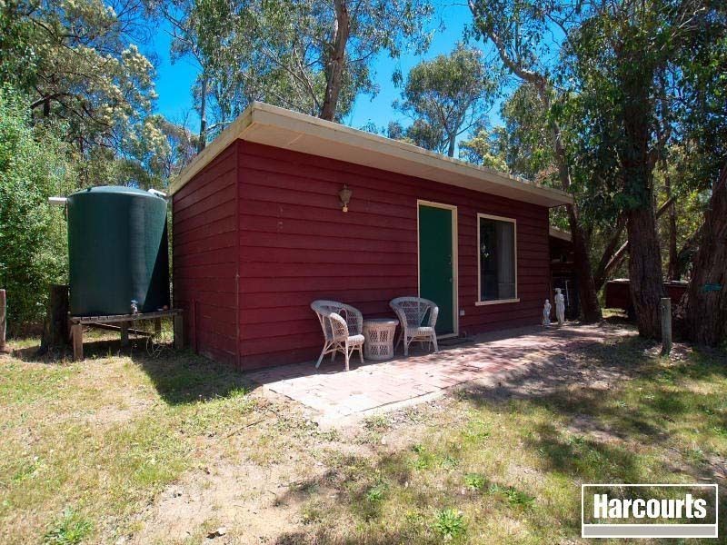 10 Ostend Street, Bittern VIC 3918