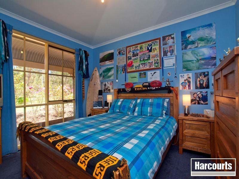 10 Ostend Street, Bittern VIC 3918