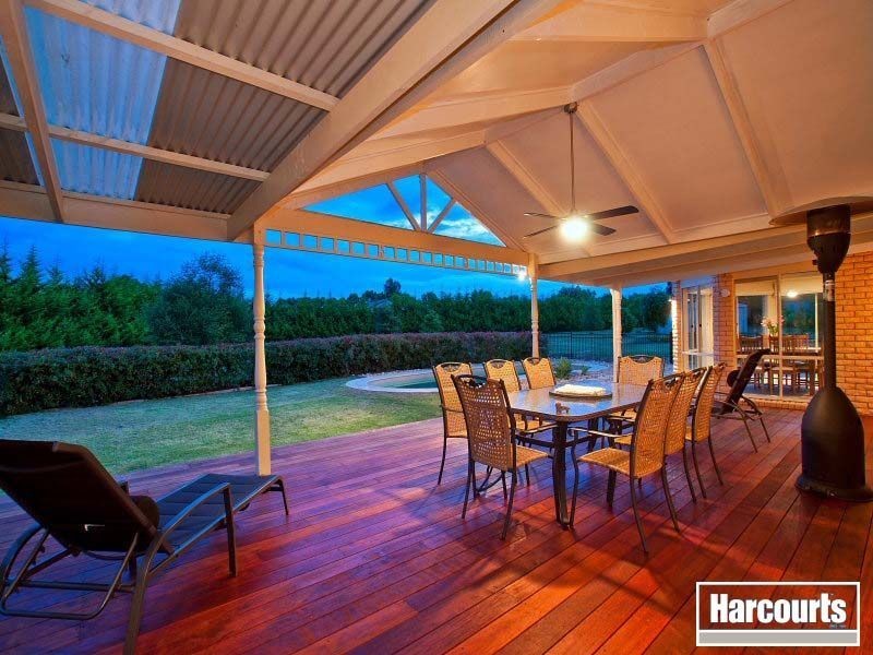 2 Charlotte Stacey Place, Bittern VIC 3918