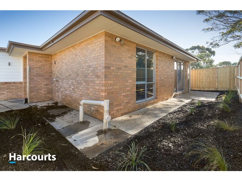 2 Oakmont Court, Frankston VIC 3199