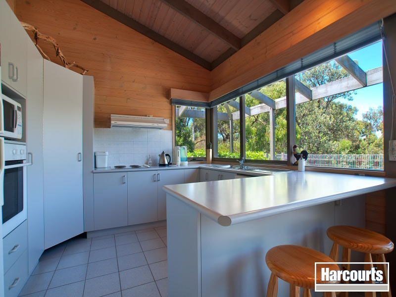 2 Dover Court, Somers VIC 3927