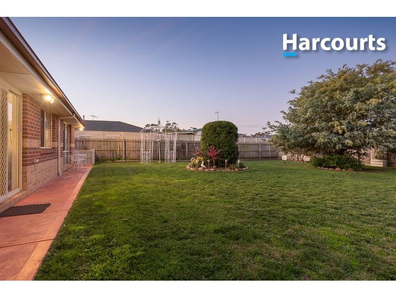 30 Isis Place, Hastings VIC 3915