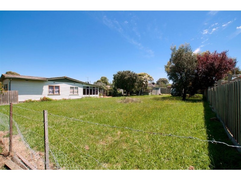 6 Station Way, Tyabb VIC 3913