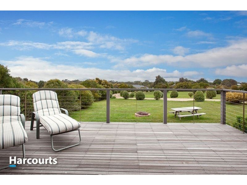 6 Yuille Avenue, Point Leo VIC 3916