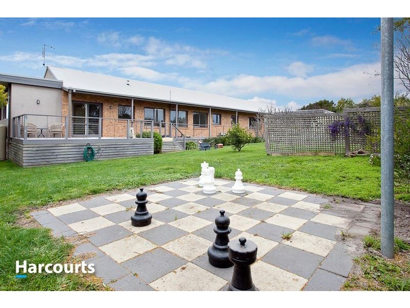 6 Yuille Avenue, Point Leo VIC 3916