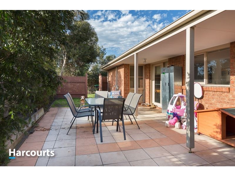 11 Clairmont Close, Somerville VIC 3912