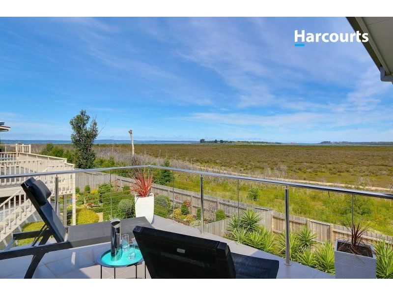 52 Warranqite Cres, Hastings VIC 3915