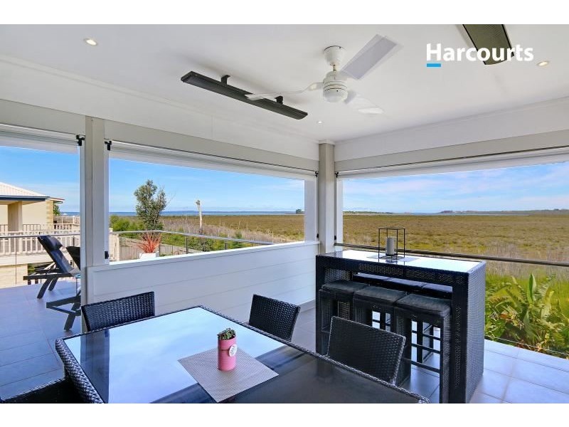 52 Warranqite Cres, Hastings VIC 3915