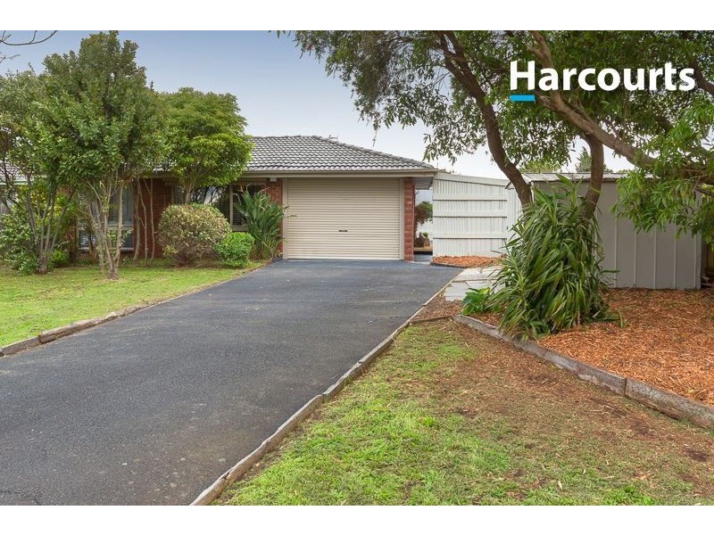 9 Reid Parade, Hastings VIC 3915