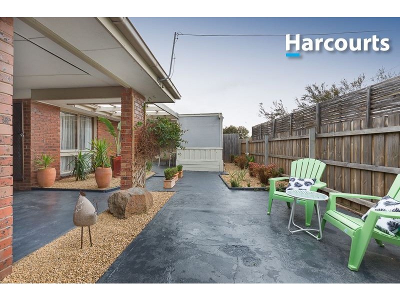 9 Reid Parade, Hastings VIC 3915