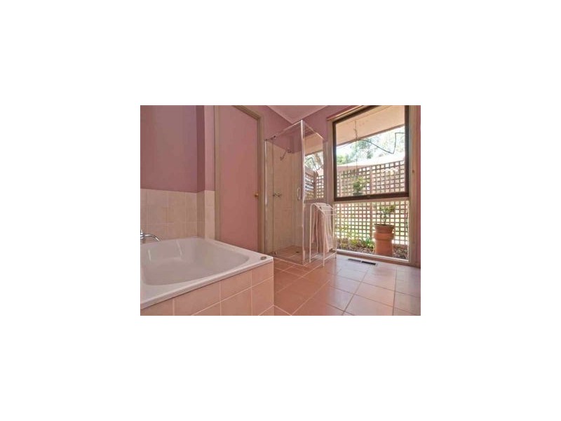 21 Crofters Hill Way, Somerville VIC 3912