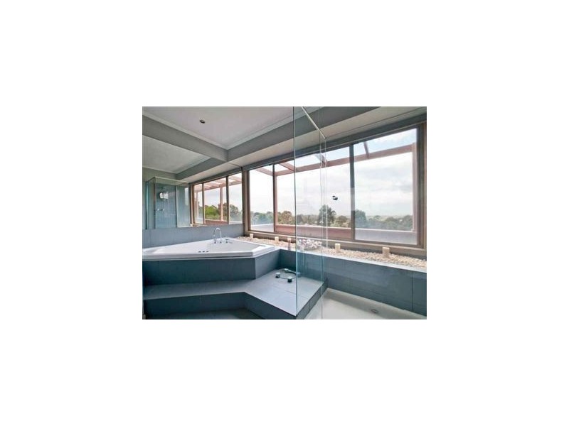 21 Crofters Hill Way, Somerville VIC 3912