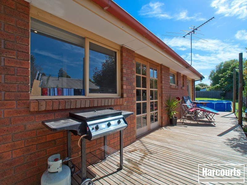 18 Michelle Drive, Hastings VIC 3915