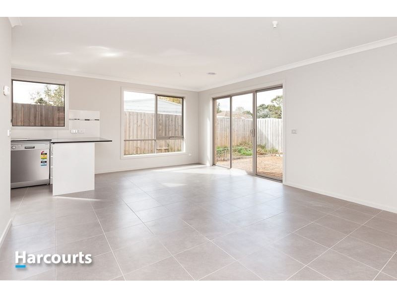 2/24 Myers Rd, Bittern VIC 3918