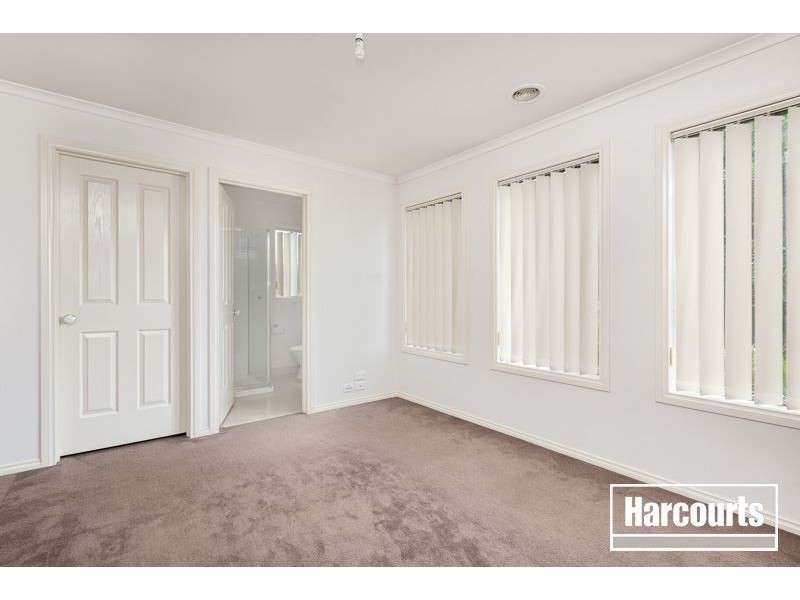 8 Mariners Way, Hastings VIC 3915