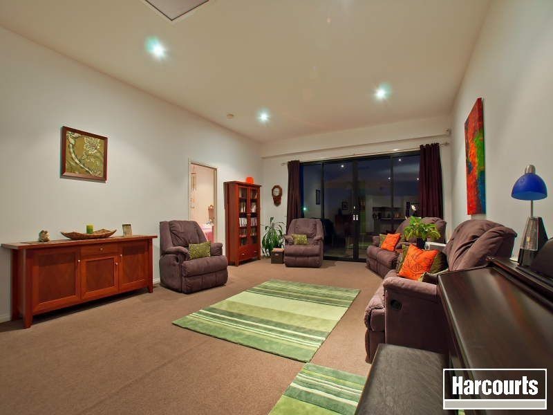 1/33A Dava Drive, Mornington VIC 3931