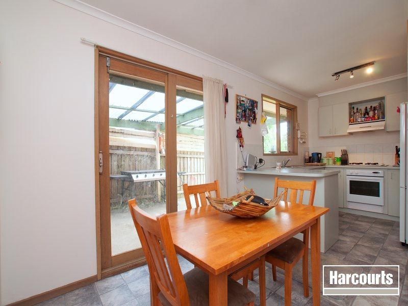 16 Hilltop Rise, Hastings VIC 3915