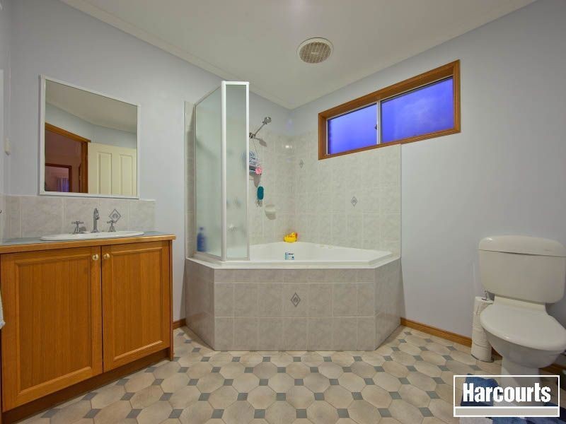 15 Sudholz Street, Bittern VIC 3918