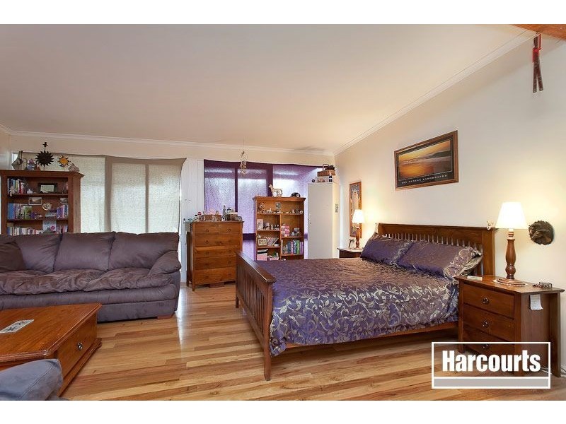 19 Flinders Street, Bittern VIC 3918