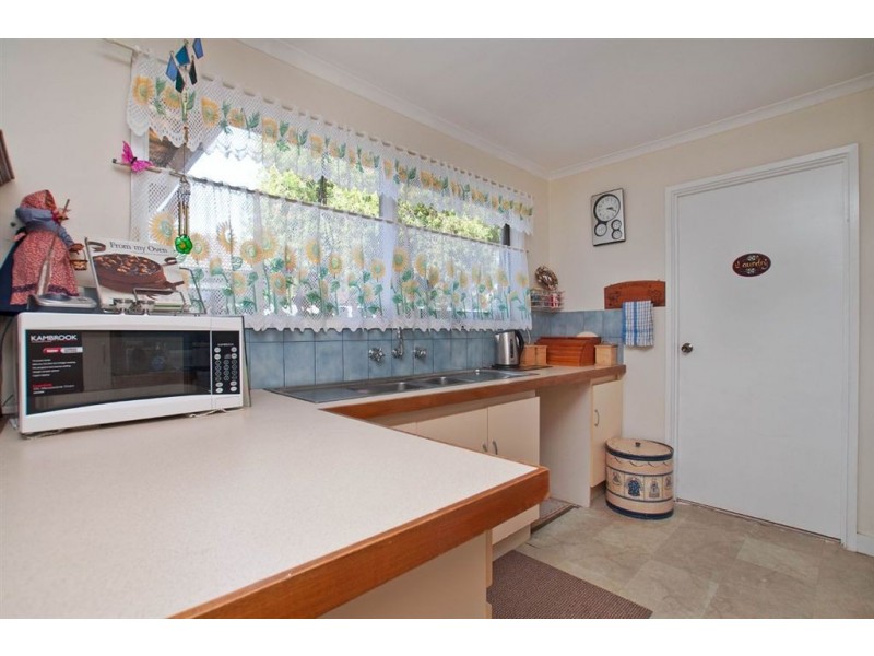 6 Autumn Court, Hastings VIC 3915