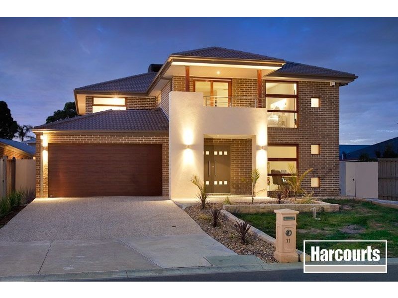 11 Wearingford Ave, Narre Warren South VIC 3805