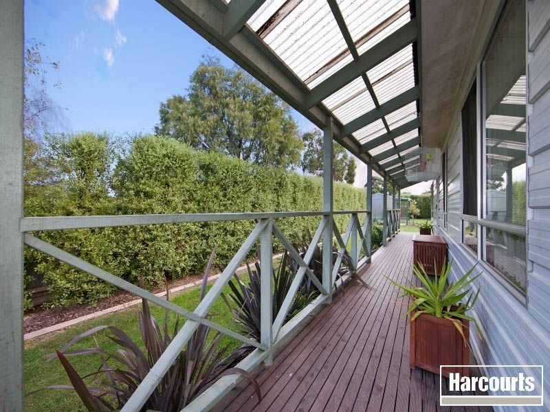 28 Sudholz St, Bittern VIC 3918