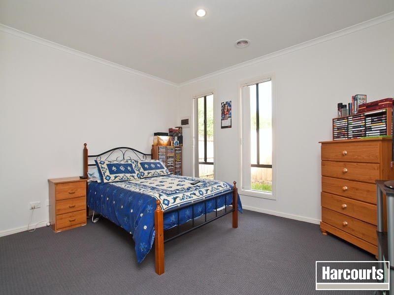 4/3 Elisa Place, Hastings VIC 3915