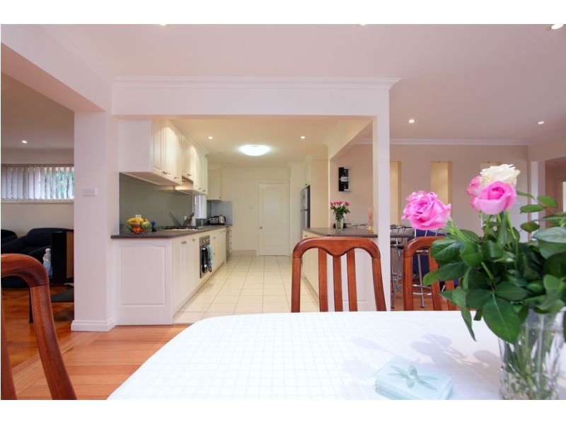 49 Eunice Drive, Cheltenham VIC 3192