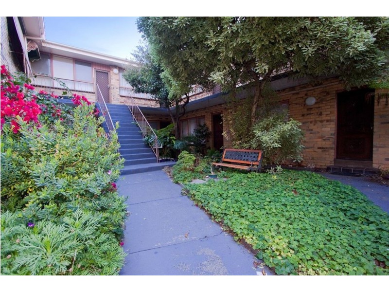 6/3 David Court, Cheltenham VIC 3192