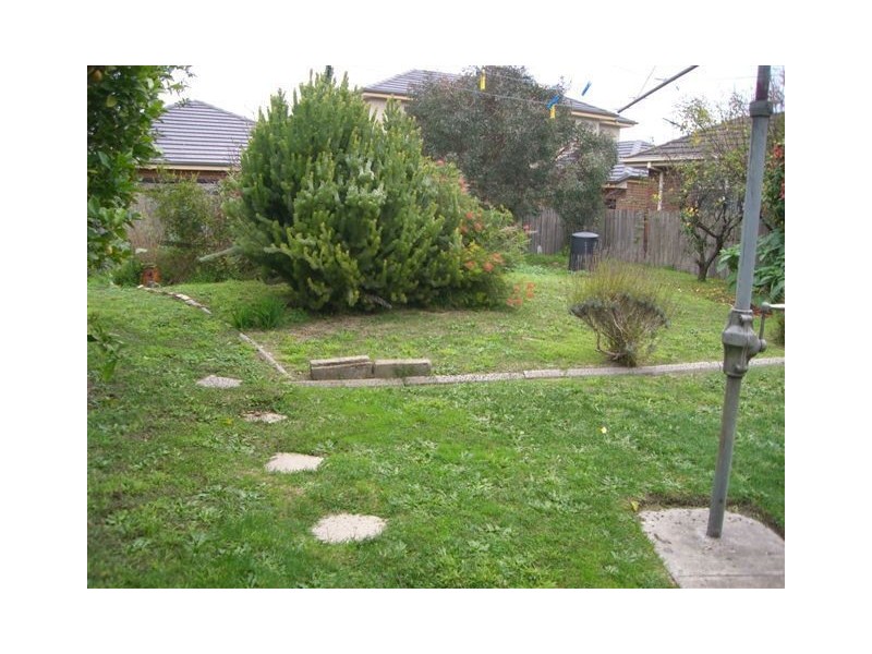 18 Wedd Street, Cheltenham VIC 3192