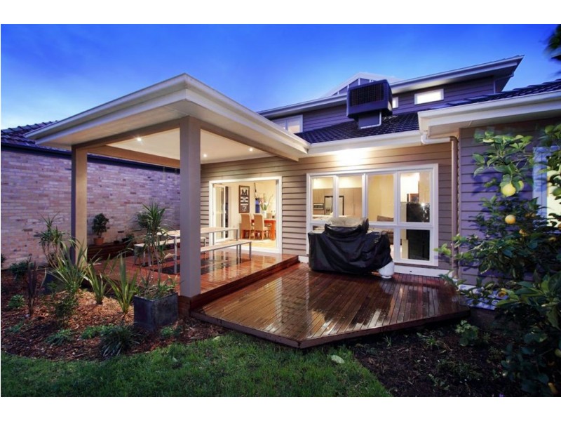 8 Swinden Avenue, Cheltenham VIC 3192