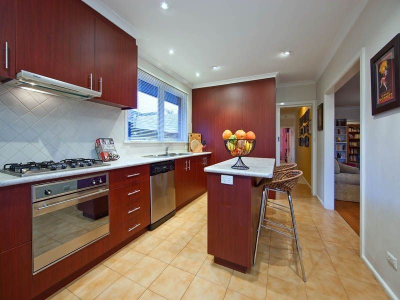 185 Warrigal Road, Cheltenham VIC 3192