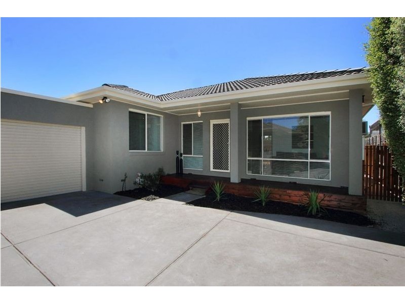 5a Acacia Avenue, Mentone VIC 3194