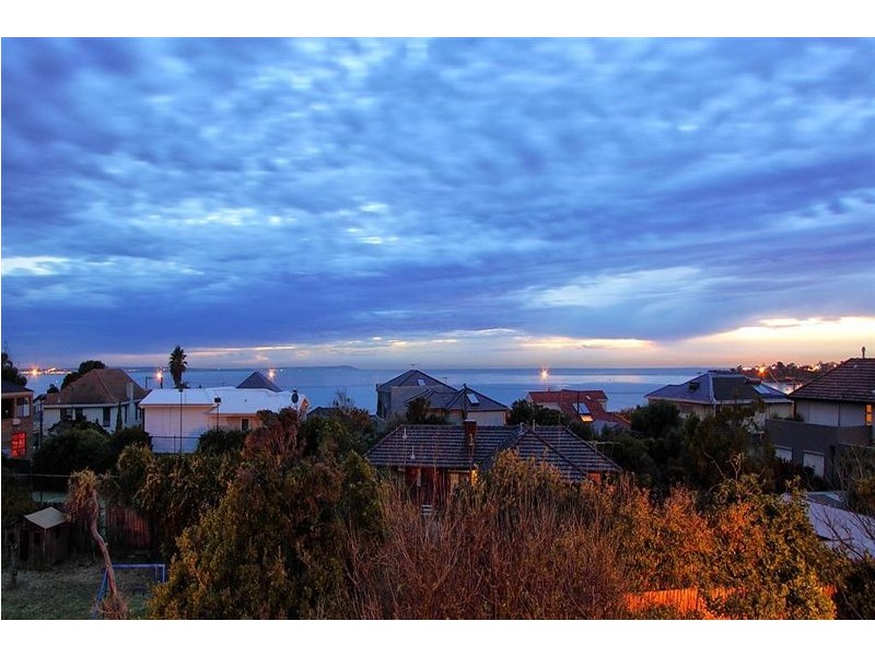 1 Thurling Street, Mentone VIC 3194