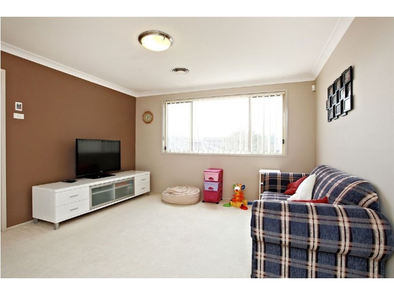 5 Weeroona Place, Rouse Hill NSW 2155