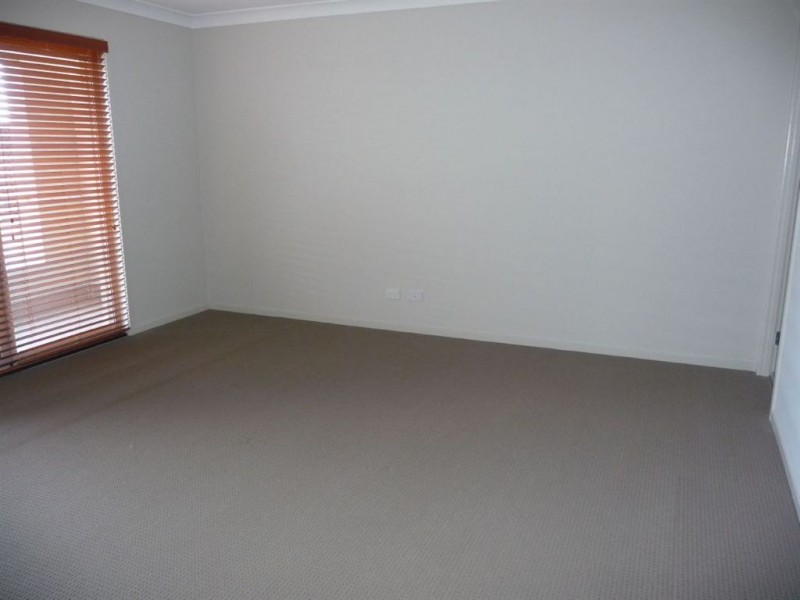 18 Paringa Drive, The Ponds NSW 2769