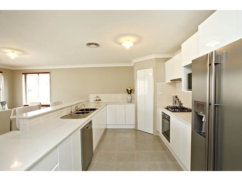 2 Allambie Street, The Ponds NSW 2769