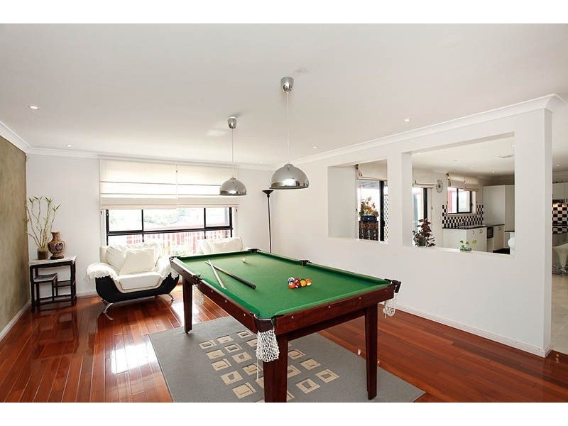 6 Cleveland Close, Rouse Hill NSW 2155