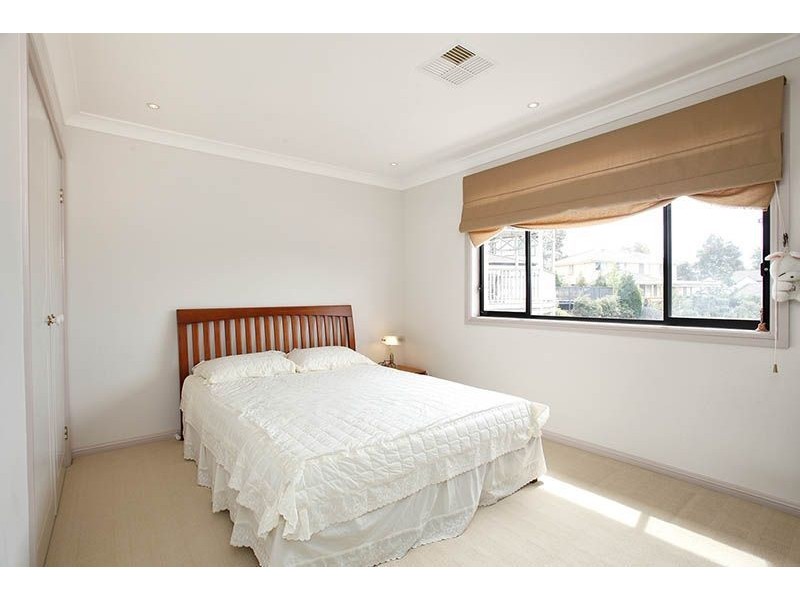 6 Cleveland Close, Rouse Hill NSW 2155