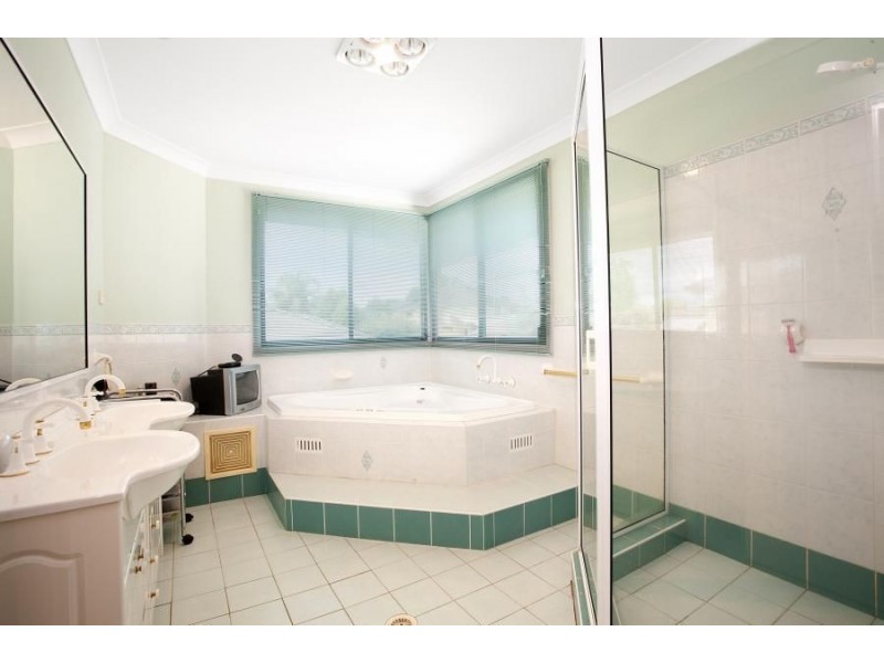 10 Trumper Way, Rouse Hill NSW 2155